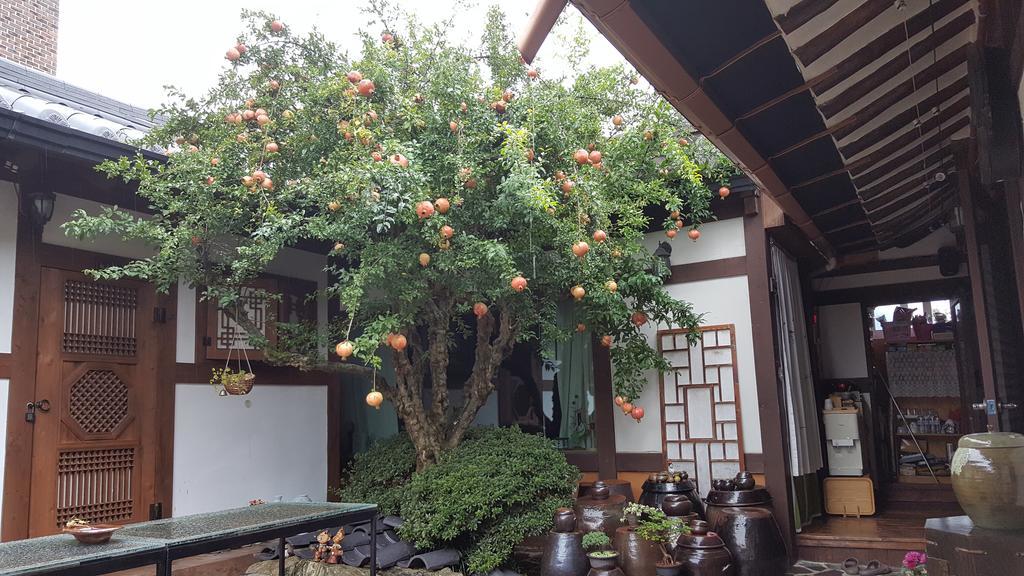 Inyeon Hanok Guesthouse Jeonju Exterior foto