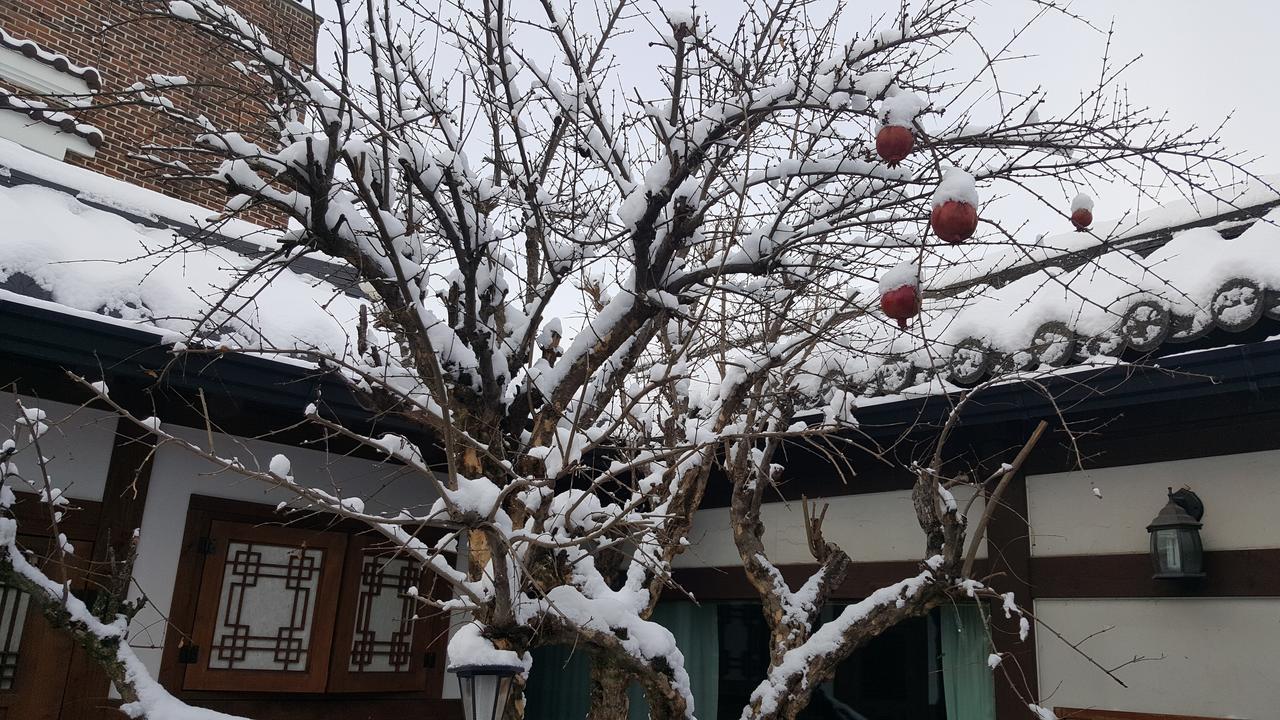 Inyeon Hanok Guesthouse Jeonju Exterior foto