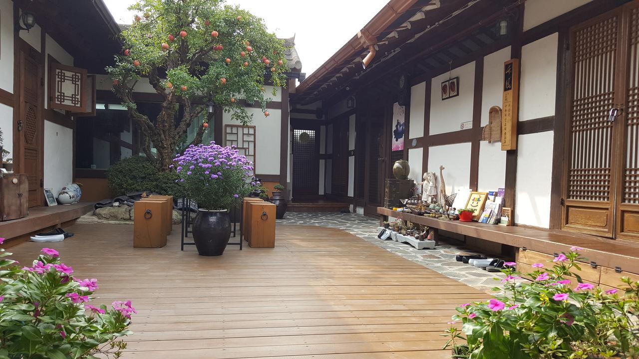 Inyeon Hanok Guesthouse Jeonju Exterior foto